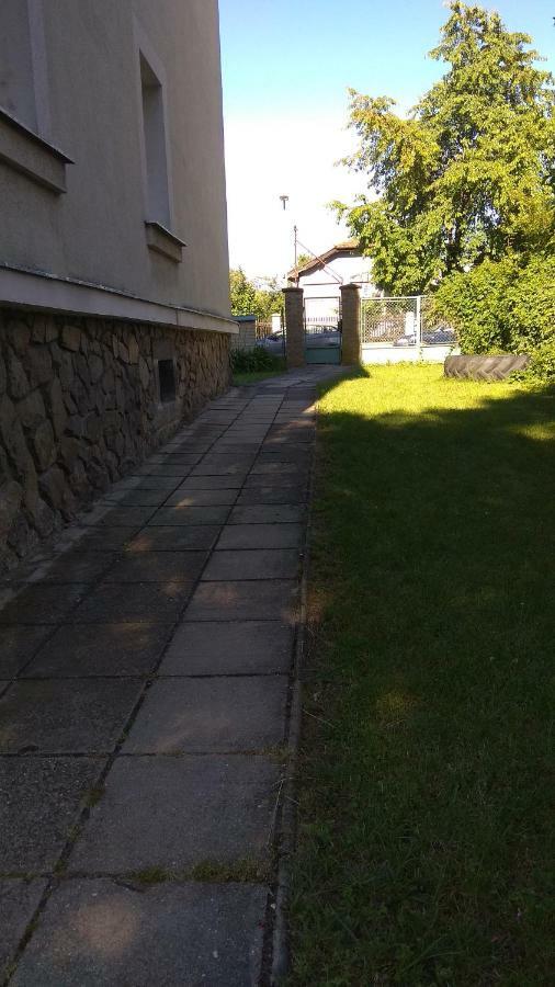 Apartmanovy Byt Třeboň Esterno foto