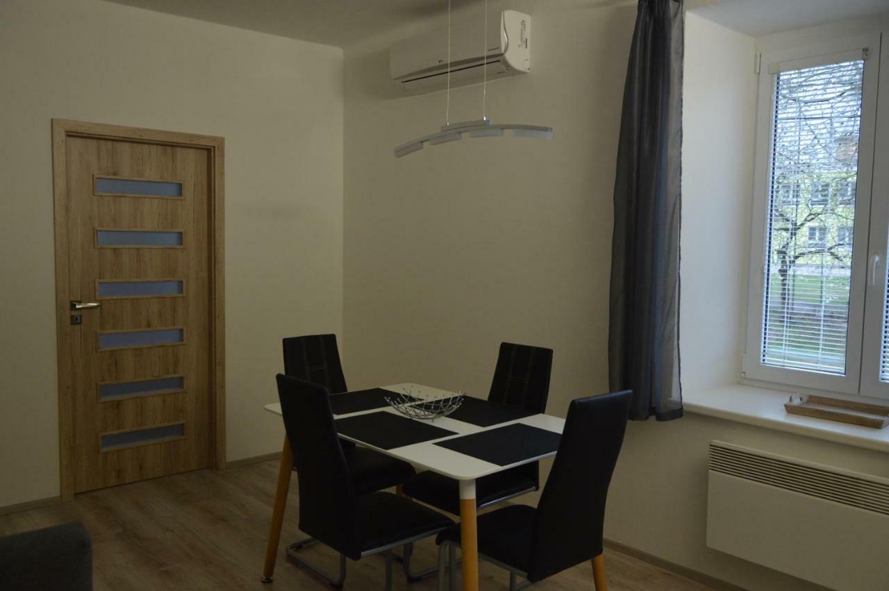 Apartmanovy Byt Třeboň Esterno foto