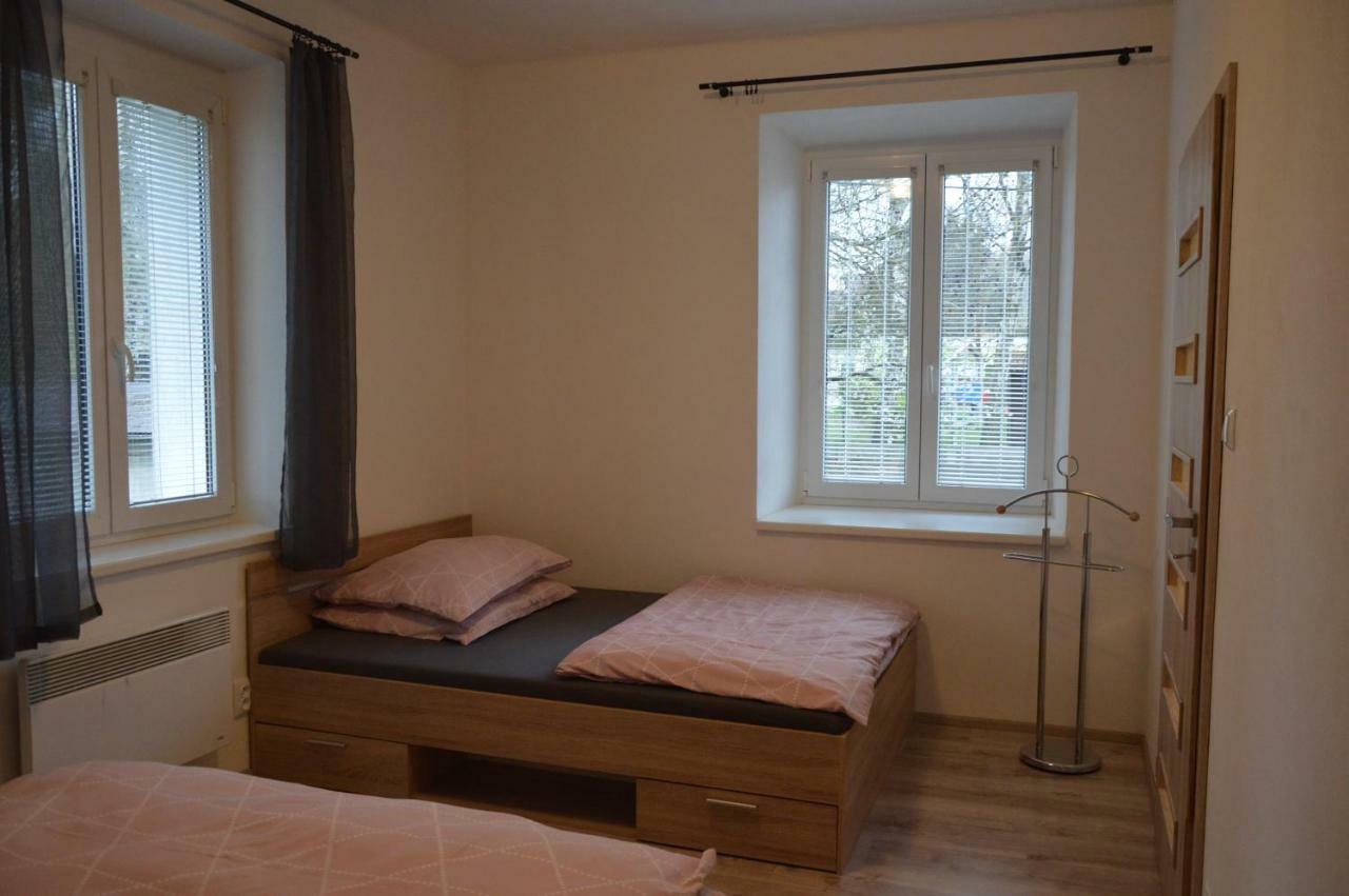 Apartmanovy Byt Třeboň Esterno foto