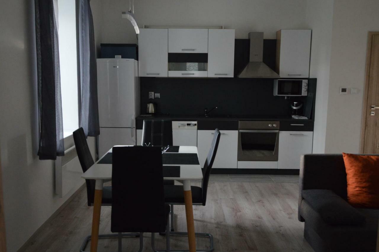 Apartmanovy Byt Třeboň Esterno foto